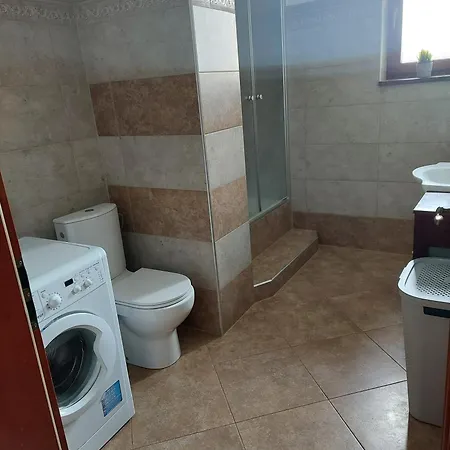 Duży - Dom - Sportowa - Zalesie Apartamento