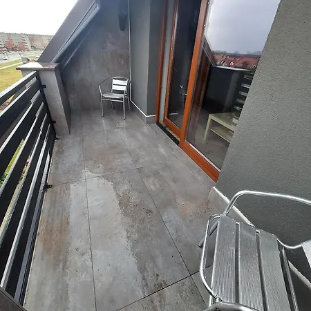 Apartamento Duży - Dom - Sportowa - Zalesie